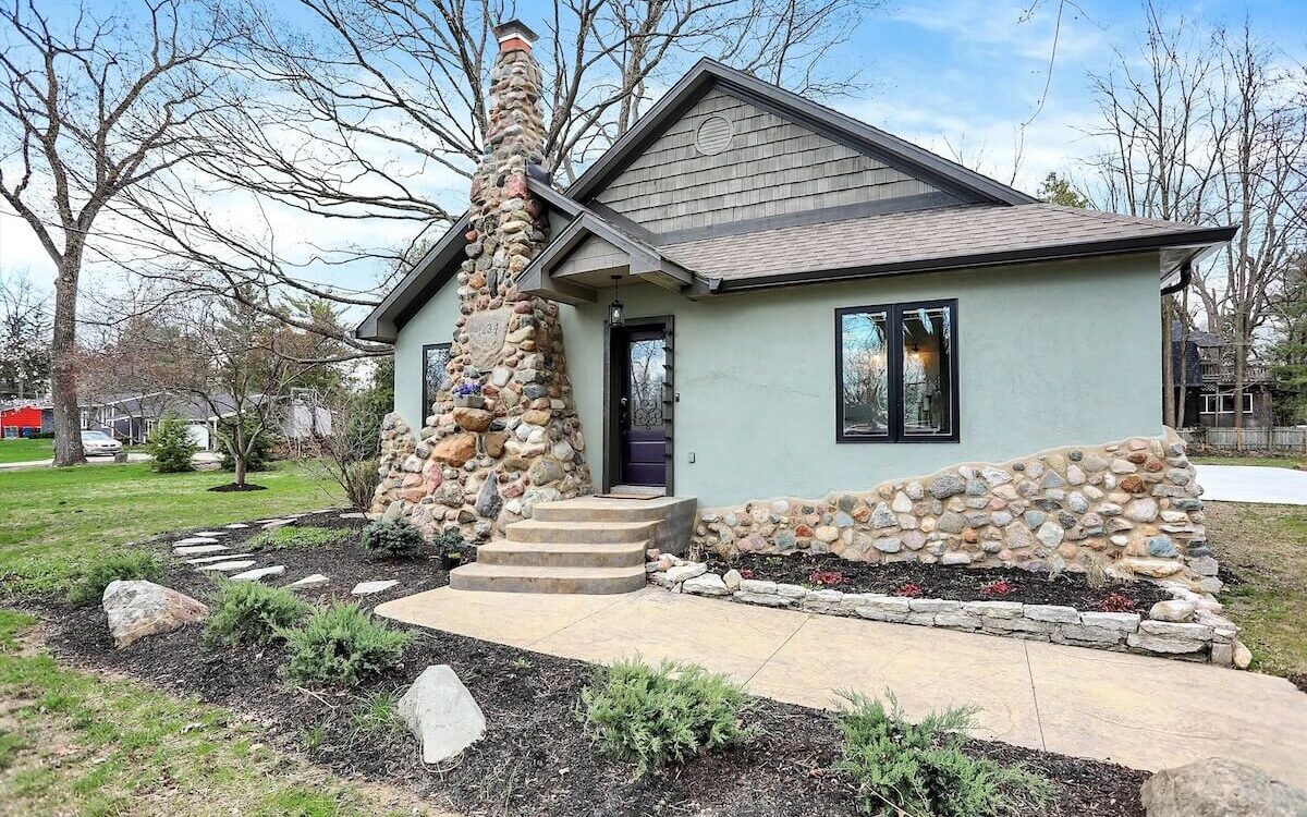 1234 E 71st Street Indianapolis, IN 46220