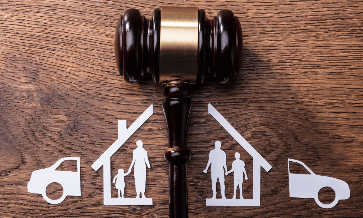 Navigating Divorce: Working with a CDRE